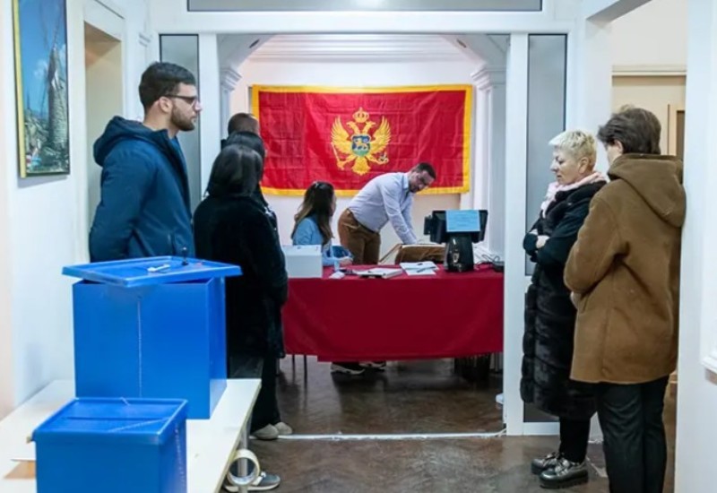Otvorena biračka mjesta: Crna Gora bira predsjednika