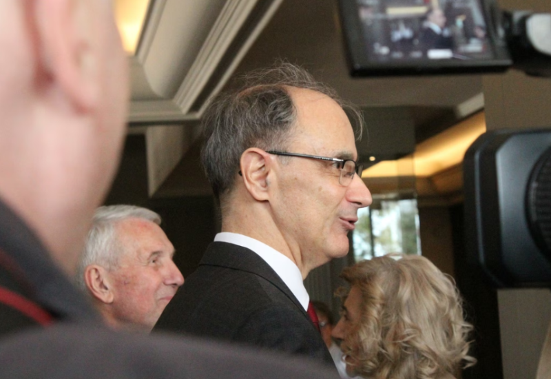 "Na eks Đuro mora": Šta sve, osim vile, posjeduje premijer Srbije?