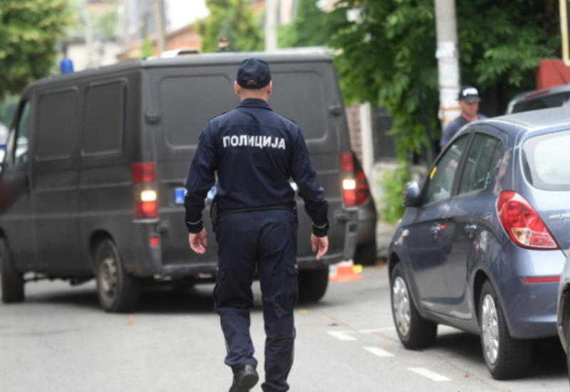 Pretukao je, pa bacio sa terase: Muškarac (34) bivšoj ženi SLOMIO LOBANJU I 2 PRŠLJENA pred očima kćerke (7)