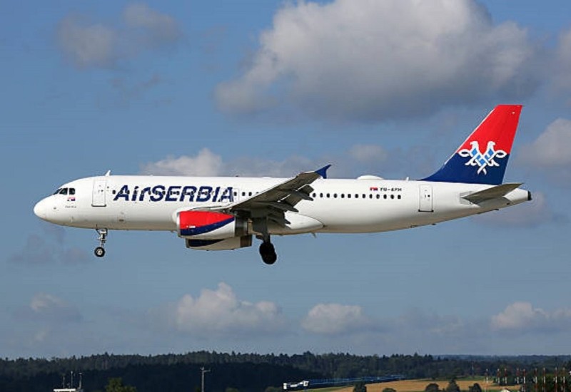 Zbog nevremena privremeno zatvoren aerodrom u Beogradu