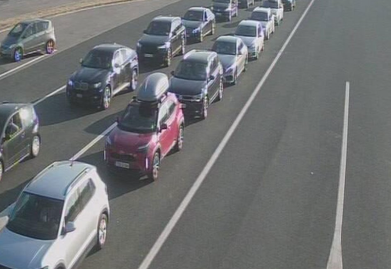 Na ulazu u Konjic kolona duga oko 10 kilometara