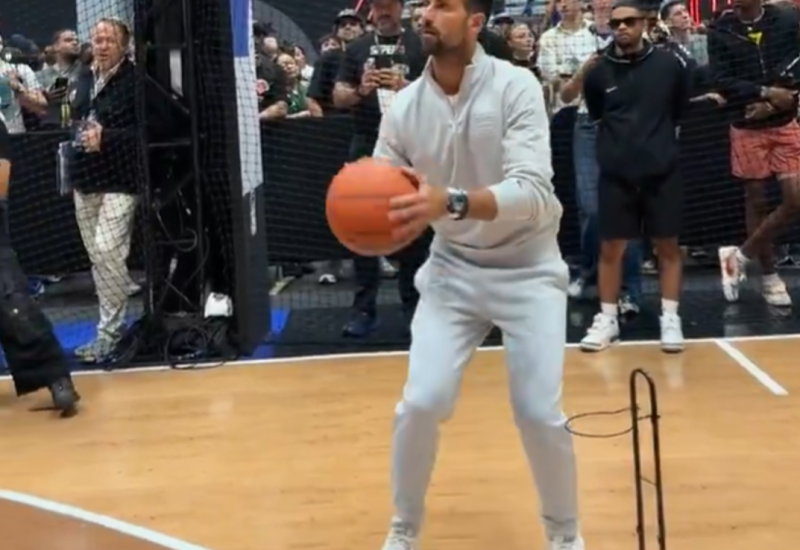 Đoković briljirao trojkama na Fanatics Festu u Njujorku (VIDEO)
