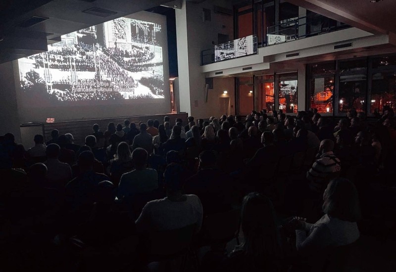 Njemačka policija htjela da spriječi, pa štitila projekciju filma o Republici Srpskoj