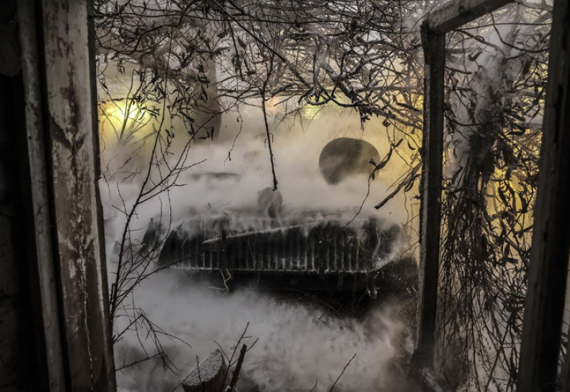 Masovni udari dronovima na Rusiju, pogođena rafinerija nafte