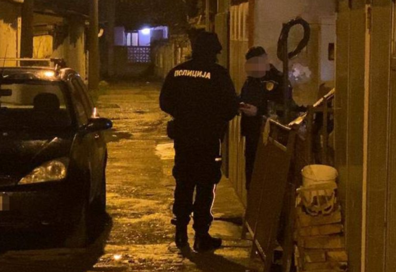 Potraga za majkom: Na dnu zamrzivača pronađena beba u plastičnoj kesi