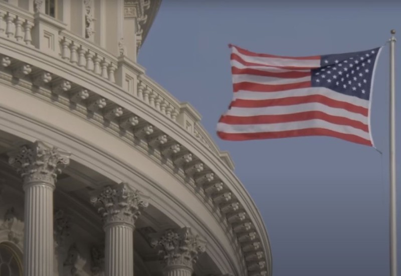 Pljušte ostavke pred Trampovu inauguraciju