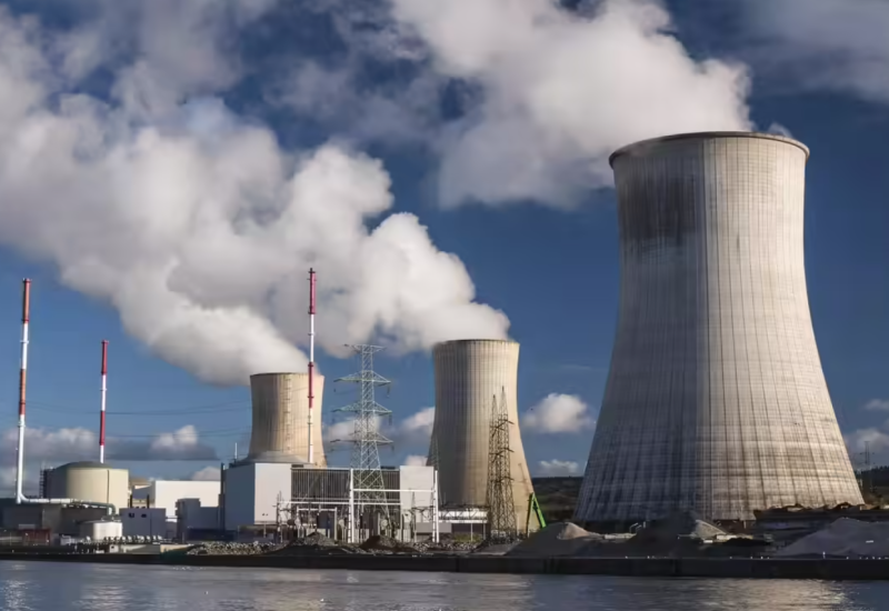 Vještačka inteligencija gura nuklearni povratak: Japan, Kina, SAD i Rusija ponovo se okreću atomskoj energiji