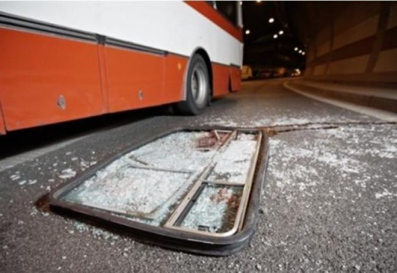 15 poginulih i 60 povrijeđenih svatova u autobuskoj nesreći