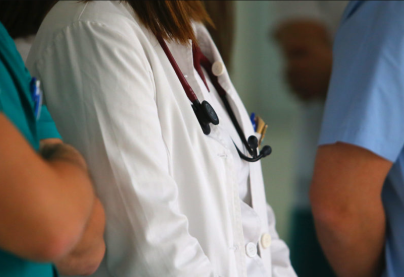 „Koliko para, toliko muzike“ Pogledajte šta nemedicinski radnici misle o najavljenom povećanju plata sestrama i doktorima