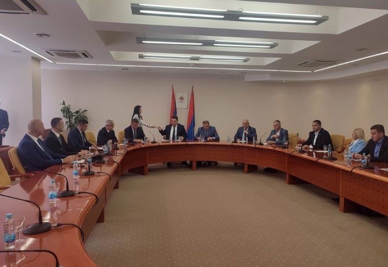 Sutra odluka vlasti u Srpskoj o učešću na izborima