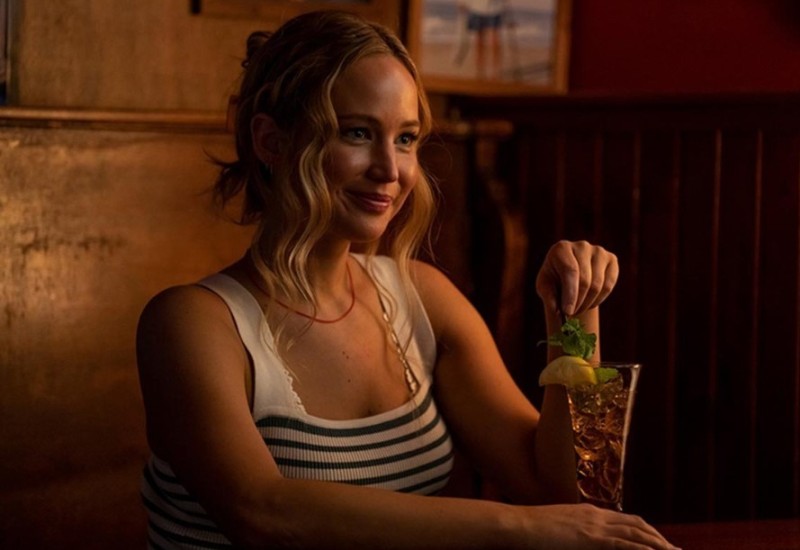 Jennifer Lawrence oduševljava u urnebesnoj komediji „Cura za sve“