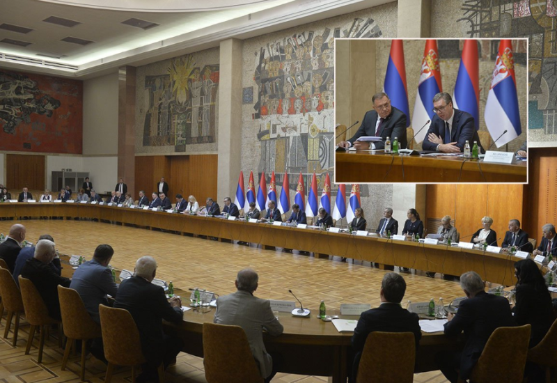 Sjednica Savjeta za saradnju RS i Srpske, obratili se Vučić i Dodik