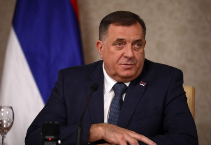 DODIK: Republika Srpska će svim srcem navijati za Srbiju