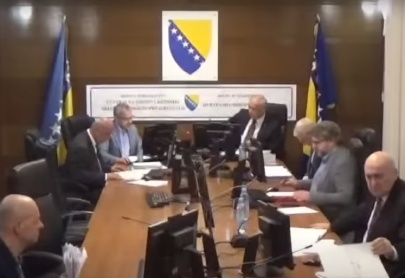 CIK: Hoće li SNSD danas dobiti 4. delegata u Domu naroda BiH? (FOTO)