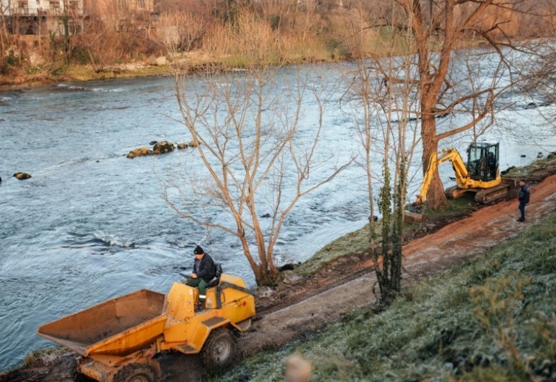 Počeli radovi na obali Vrbasa: Banjaluka dobija šetalište i vodocrpilište u Srpskim toplicama