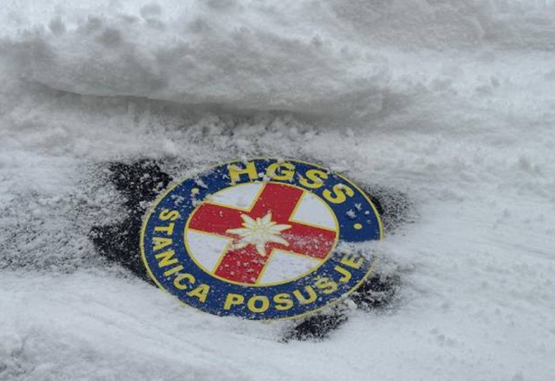 GSS izvlačio vozila iz Hrvatske koja su zapala u nanose