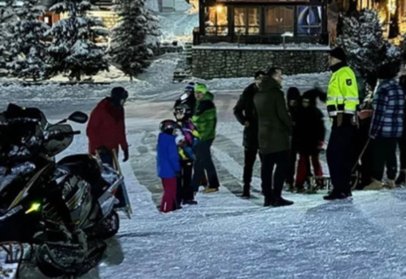 Nepropisno vozio motorne sanke pa udario dijete