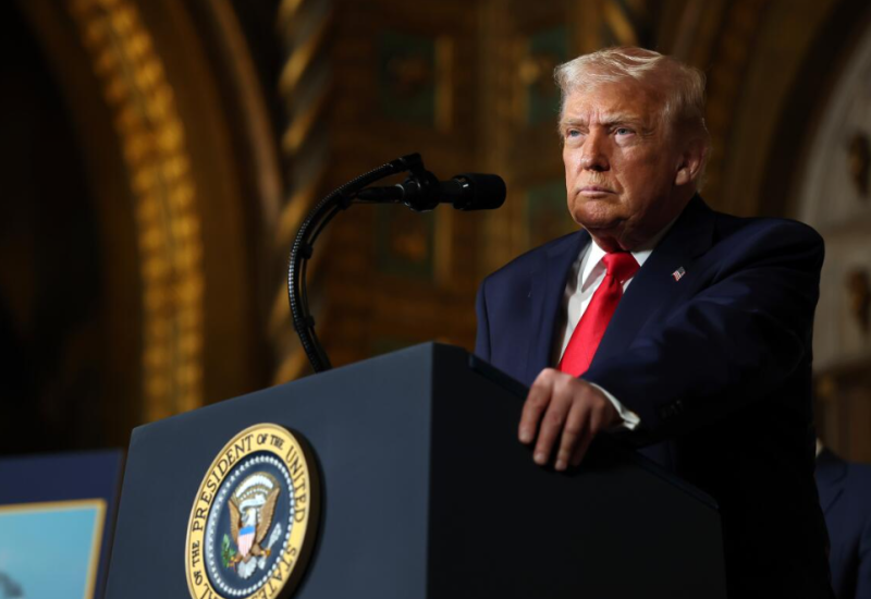 Tramp povećava globalnu carinu na 15 odsto