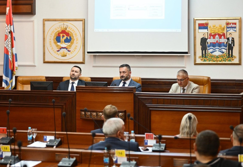 Burno u banjalučkoj Skupštini: Nesuglasice Stanivukovića i Ninkovića izazvale polemiku