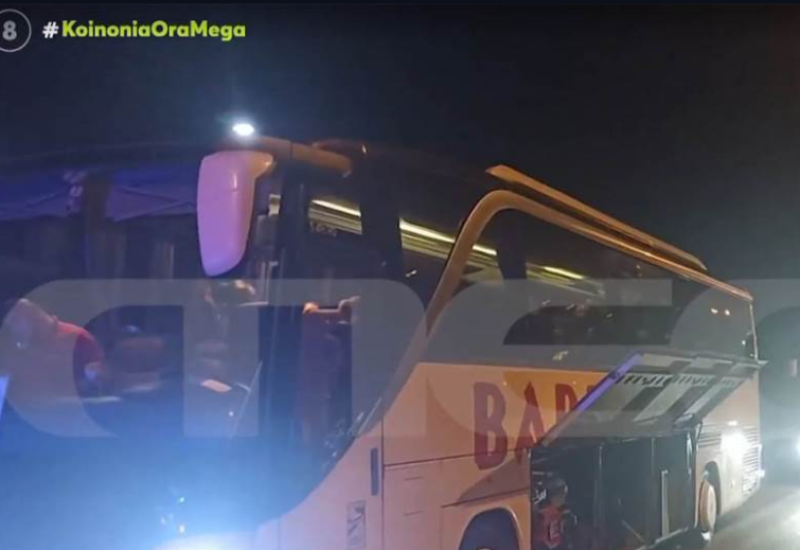Kamenovan autobus sa srpskim turistima u Grčkoj: Stakla razvaljena, troje povrijeđeno (VIDEO)