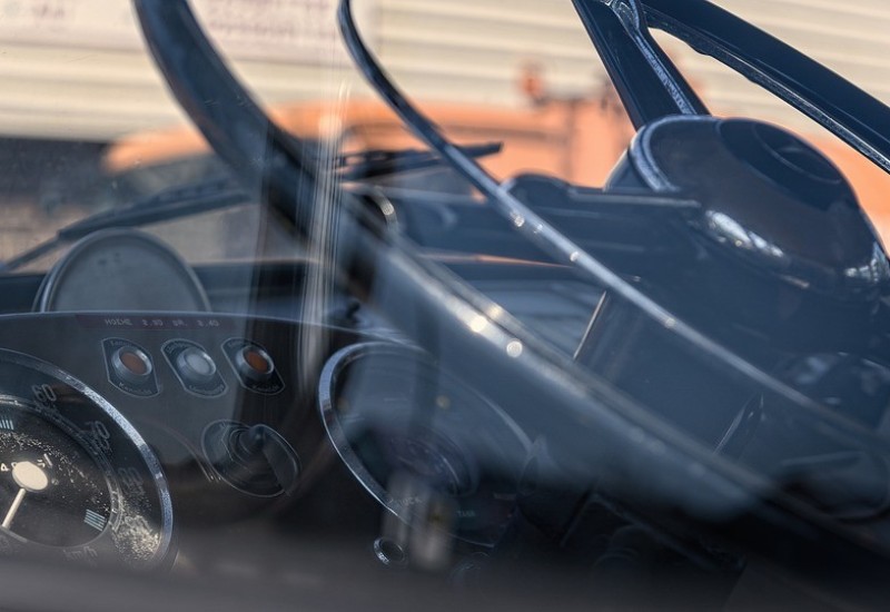 Pripita ukrala kamion i pobjegla s maloljetnikom, pa se zabila u policiju