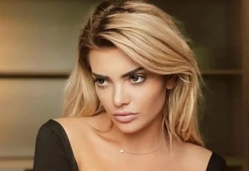 Ella Dvornik mora platiti kaznu od 3.300 evra zbog objave na Facebooku