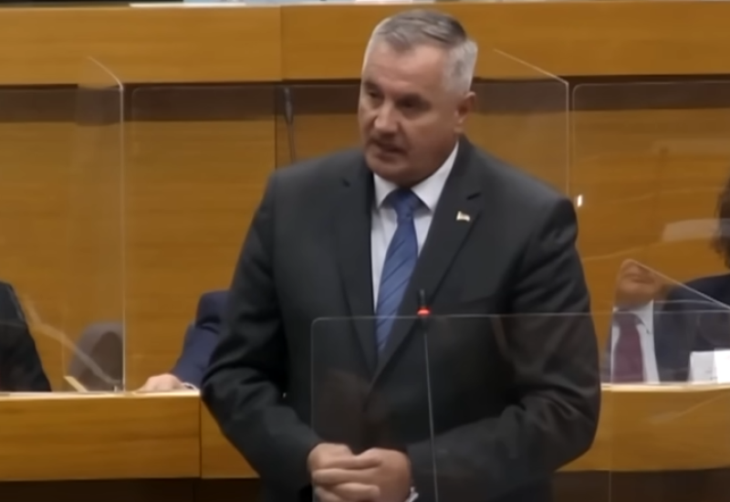 Počela posebna sjednica NSRS, Višković predstavlja program rada Vlade Srpske