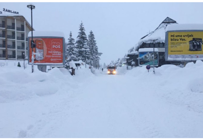 Na Žabljaku snijeg gotovo metar