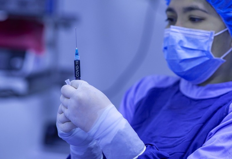 U Kini za nekoliko dana od korone preminulo 13.000 ljudi