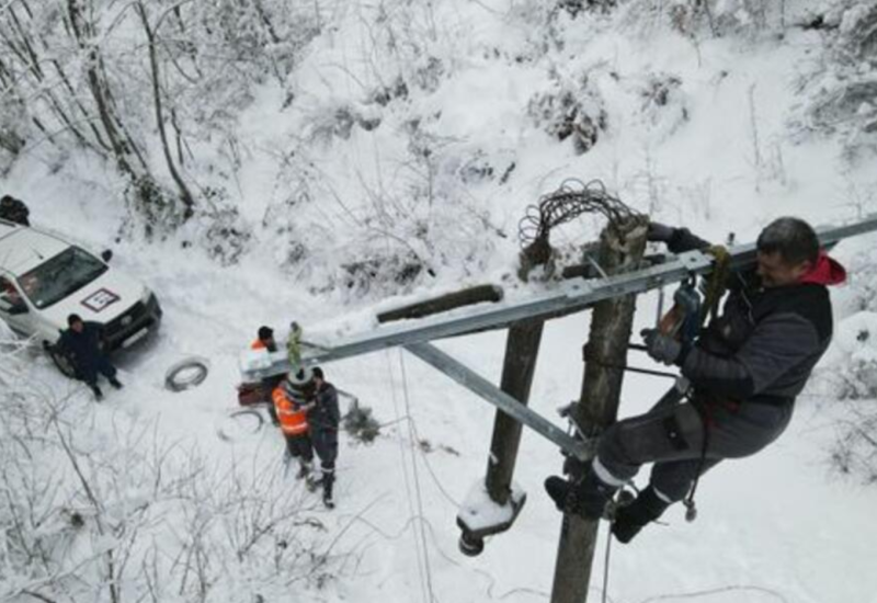 Ekipe i dalje na terenu: Otklonjeni kvarovi na dalekovodima