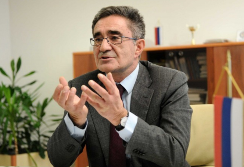 Kasipović ministarsku fotelju mijenja za savjetničku