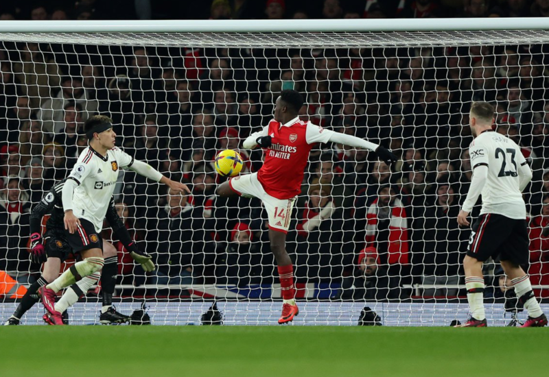 Arsenal u 90. minutu do pobjede u derbiju protiv Mančestera