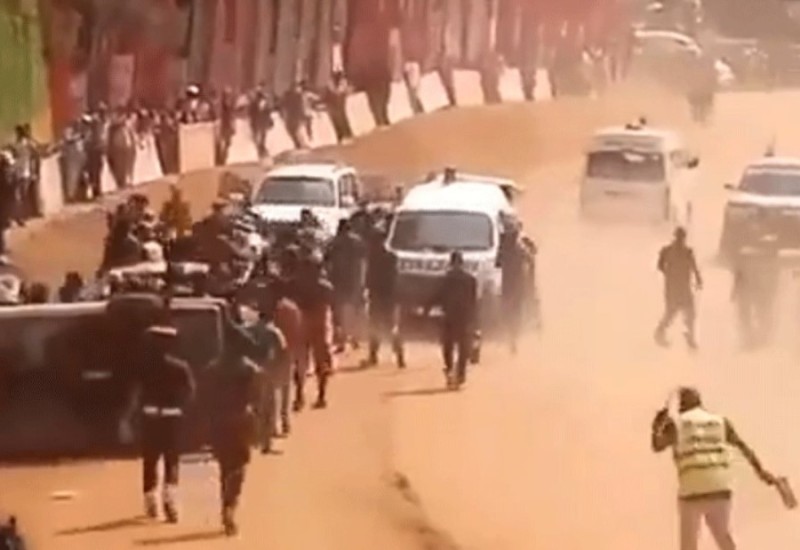 Tragedija na reliju: Sedmoro poginulo, među njima i djevojčica (VIDEO)