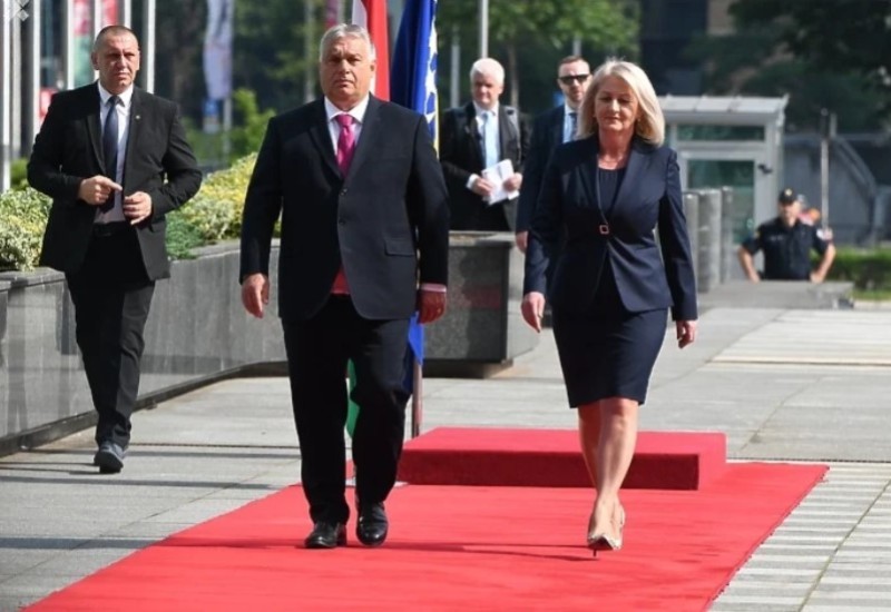 Orban stigao u zvaničnu posjetu BiH, dočekala ga Krišto