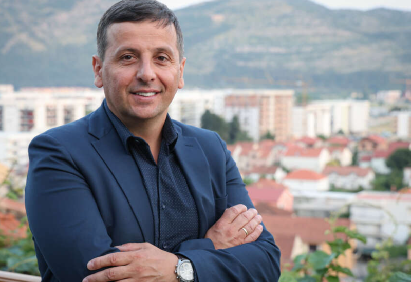 Vukanović tvrdi da iza hapšenja lidera SDS stoje lične i političke veze