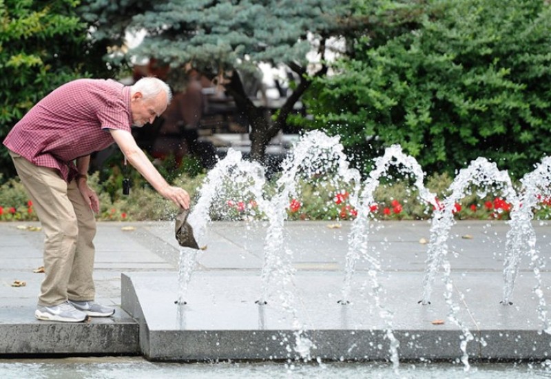 I penzioneri sa čekom do 350 KM dobiće pomoć