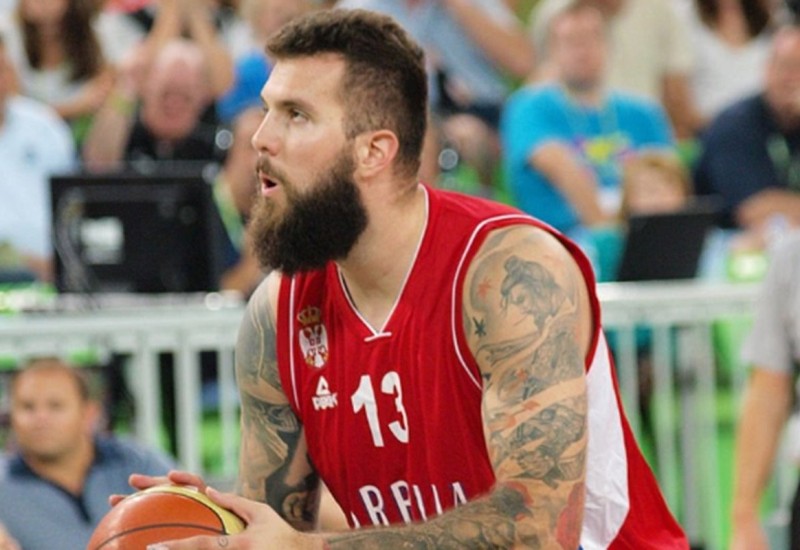 Raduljica pred odlaskom iz Zvezde