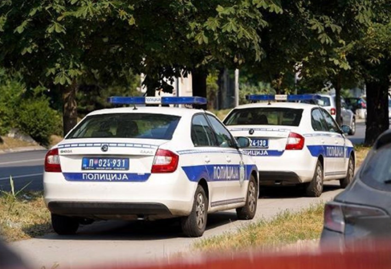 Teška nesreća u Bogatiću: Majka poginula dok je gurala kolica, vozač pobjegao