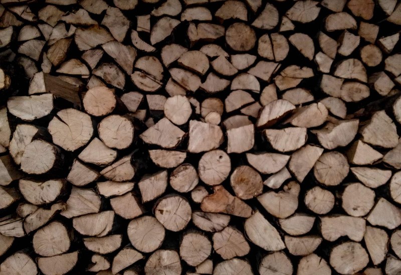 Pred početak grijne sezone, cijena metra drva s 97 KM skočila na 165 KM