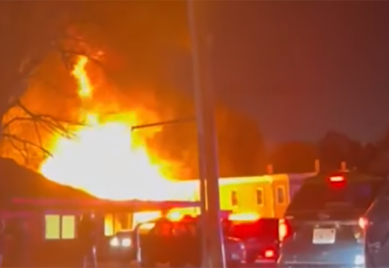 Manji avion se srušio na zgradu u SAD-u, poginulo dvoje ljudi