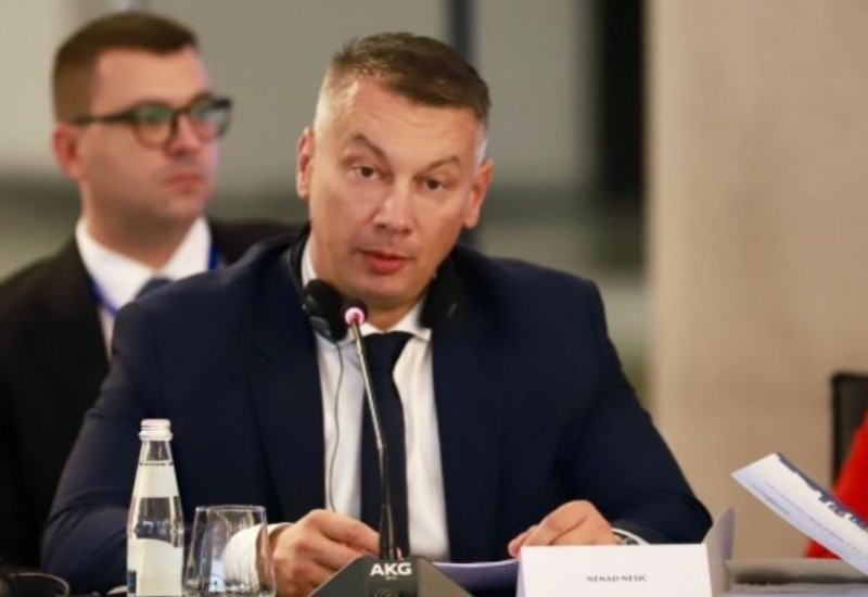 Nešić: Isak nikoga neće hapsiti u Srpskoj, neka se bavi puškama nađenim u Starom Gradu