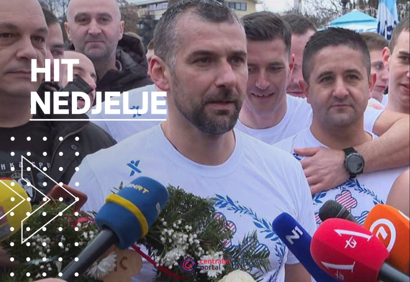 Junak u nabujalom Vrbasu: Banjalučanin simbolično plivao za Časni krst