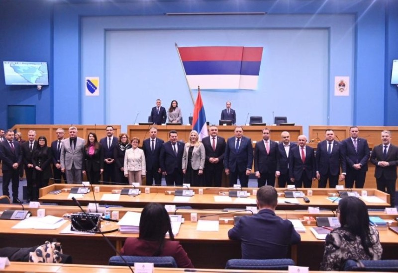Vlada Republike Srpske sa Savom Minićem danas zvanično stupa na dužnost
