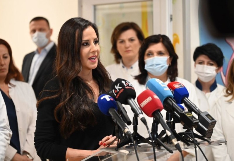 Tamara Vučić: Postoji li važnije mjesto od mjesta gdje se rađa novi život (VIDEO)