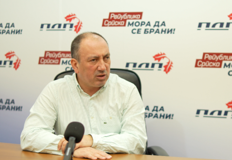 Crnadak udario na Stanivukovića: Ko pritišće članove PDP-a?