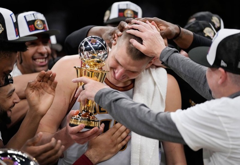“Metla” Denvera za Lejkerse, Jokić odveo ekipu u prvo NBA finale