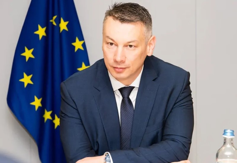 NEŠIĆ: Ko stoji iza sinhronizovanog pokušaja razaranja Narodne skupštine