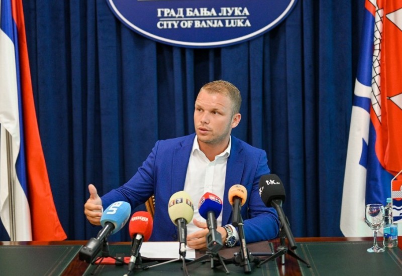 Stanivuković: Đajić laže, katastrofalna inicijativa promjene lokacije spomenika