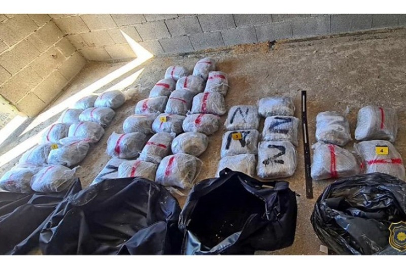 Pronađeno 37 kilograma kanabisa, uhapšen muškarac