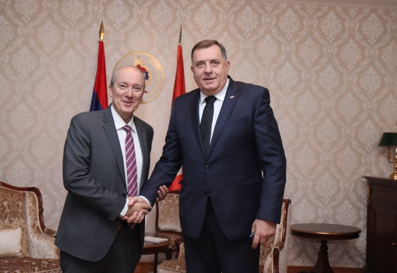 Dodik se sastao sa ambasadorom Grčke Dimitriosom Papandreuom